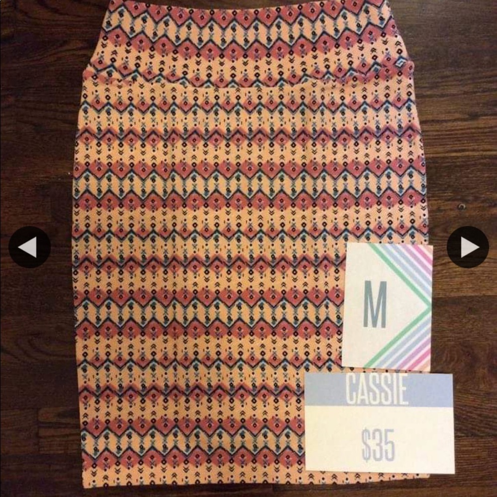LuLaRoe Cassie skirt